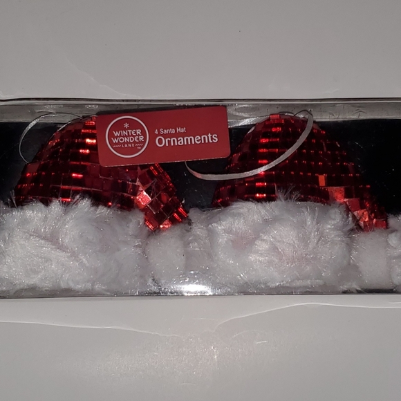 A set of 4 Christmas Ornaments - Picture 3 of 3